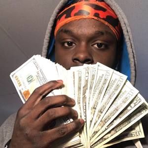 Meet your Posher, Steph